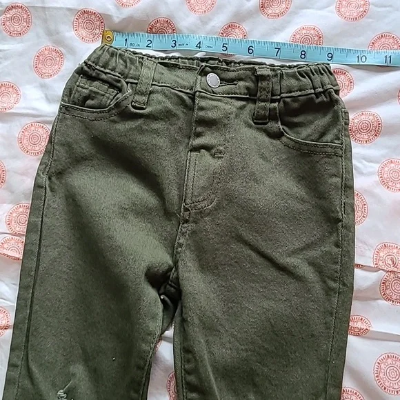 Shein Boys 5t Distressed Jeans olive green elastic waist - Picture 4 of 8